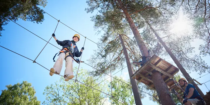 ISABERG R5 220621 3589.CR5 Lowres